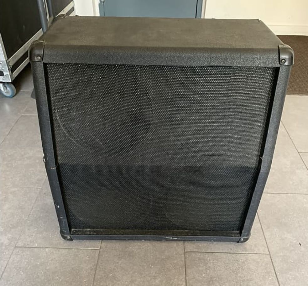 4-12 Guitar Speaker Cabinet