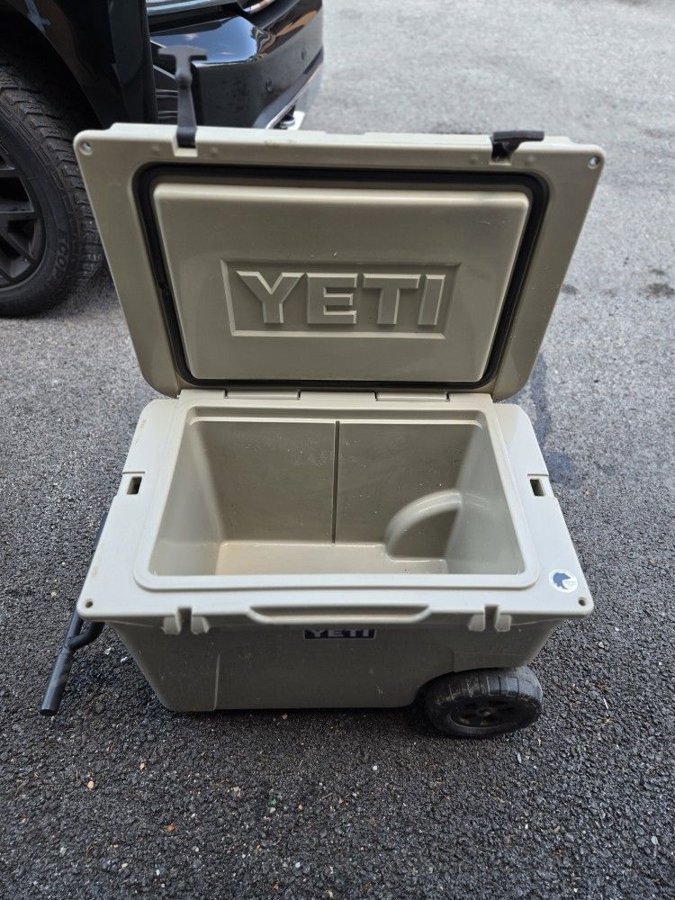 Yeti Tundra Cooler