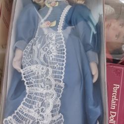 Porcelain Dolls 
