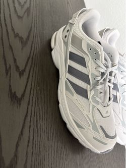 Addidas shoe for men