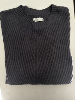 Hollister Knit Sweater