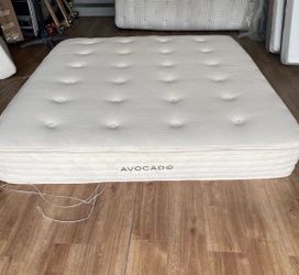 Avocado king mattress
