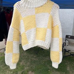 Women’s Sweater (S/M)