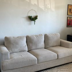 Next To New, Lightly Used Clean Spacious Couch 