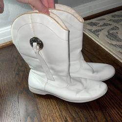 Lot of 2 Pairs: Team Go Figure White Drill Team / Dance Boots – Sizes 6 & 7.5