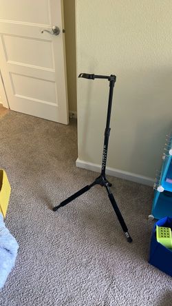 Guitar stand Guitar stand