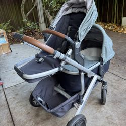 Uppababy Vista Stroller with Bassinet