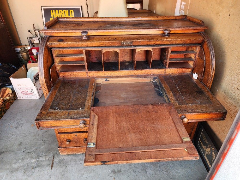 Vintage Secretary Roll Top Desk 