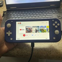 Nintendo Switch Light