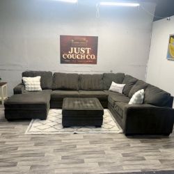 Free Delivery - Ashley Furniture Gray 3 Piece Sectional Couch With Ottoman