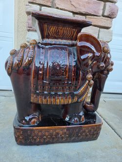 Vintage Elephant stand