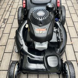Like New 22” Craftsman/Honda FWD Self Propelled  Lawn Mower In Cooper City 3333