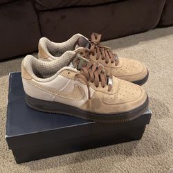 Nike Air Force 1 Premium 
