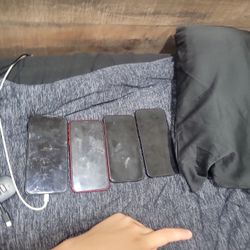 Iphones (Xmax,xr,11,15) WILL ALSO TRADE FOR OTHER PHONES