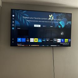 Samsung 50’ Smart TV