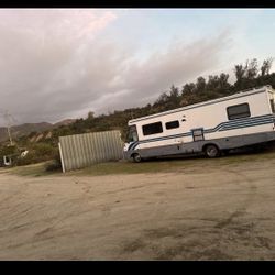 1994 Winnebago Adventurer