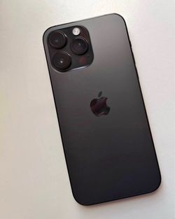 iPhone 14 Pro Max unlocked