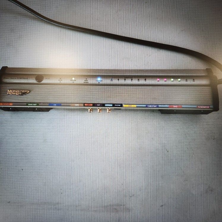 Home Theater Power Bar/ Surge Protector