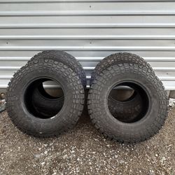 Mud Tires 35/12.5r17 Kenda Klever R/T