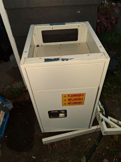 Lab grade fire cabinet
