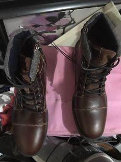 Brand new express men's size 9 boots