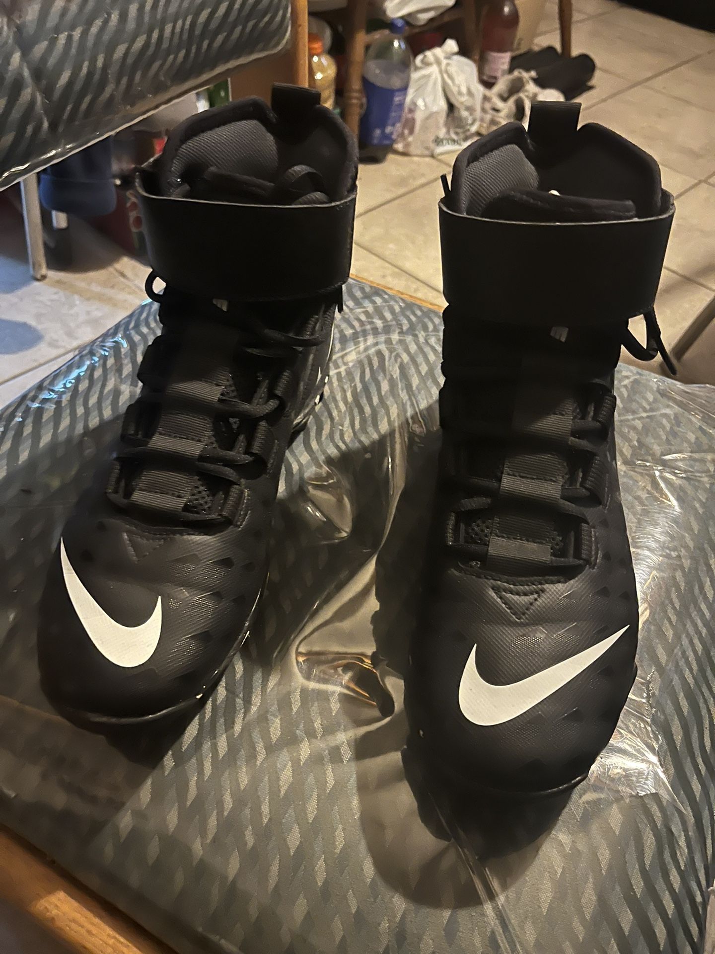 Football cleats