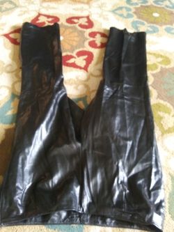 Leather ladies pants sz 22