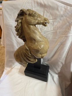 Austin Productions "Majestic Stallion" Horse Bust Statue Sculpture (2006)