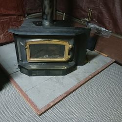 Fire Place Insert Good Condition  With Blower