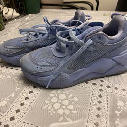 Puma running shoes 