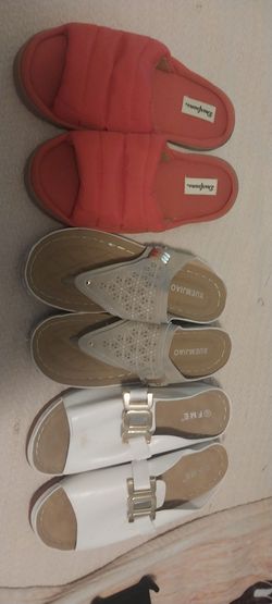 ###### sandels -n- stuff ------ 15$ for all 3 pairs ----brand new #####