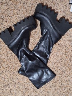 Womens boots