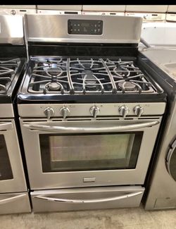 Gas stove