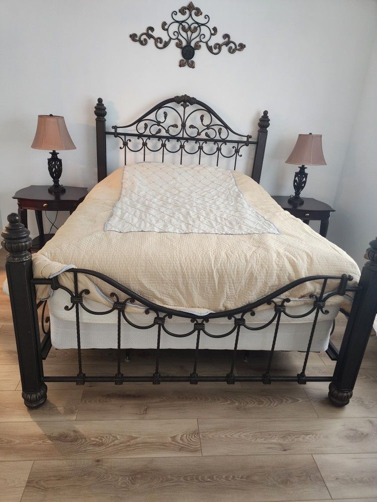 Queen Size Wrought Iron Bed For Sale 