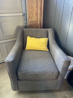 Free Chair