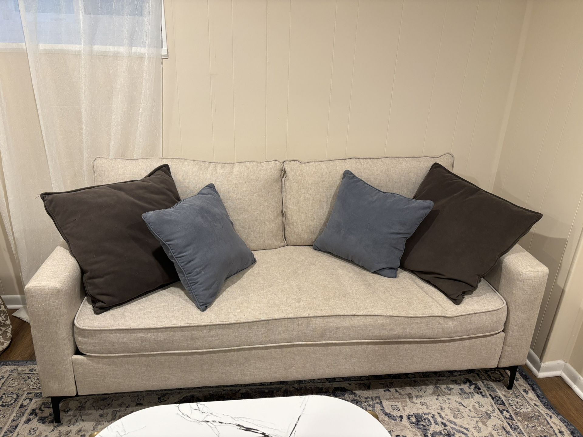 Couch With Charging Capabilities