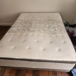 Queen base , bed frame and matress