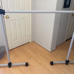 VITA Barre Portable 5 Foot Freestanding Ballet Barre