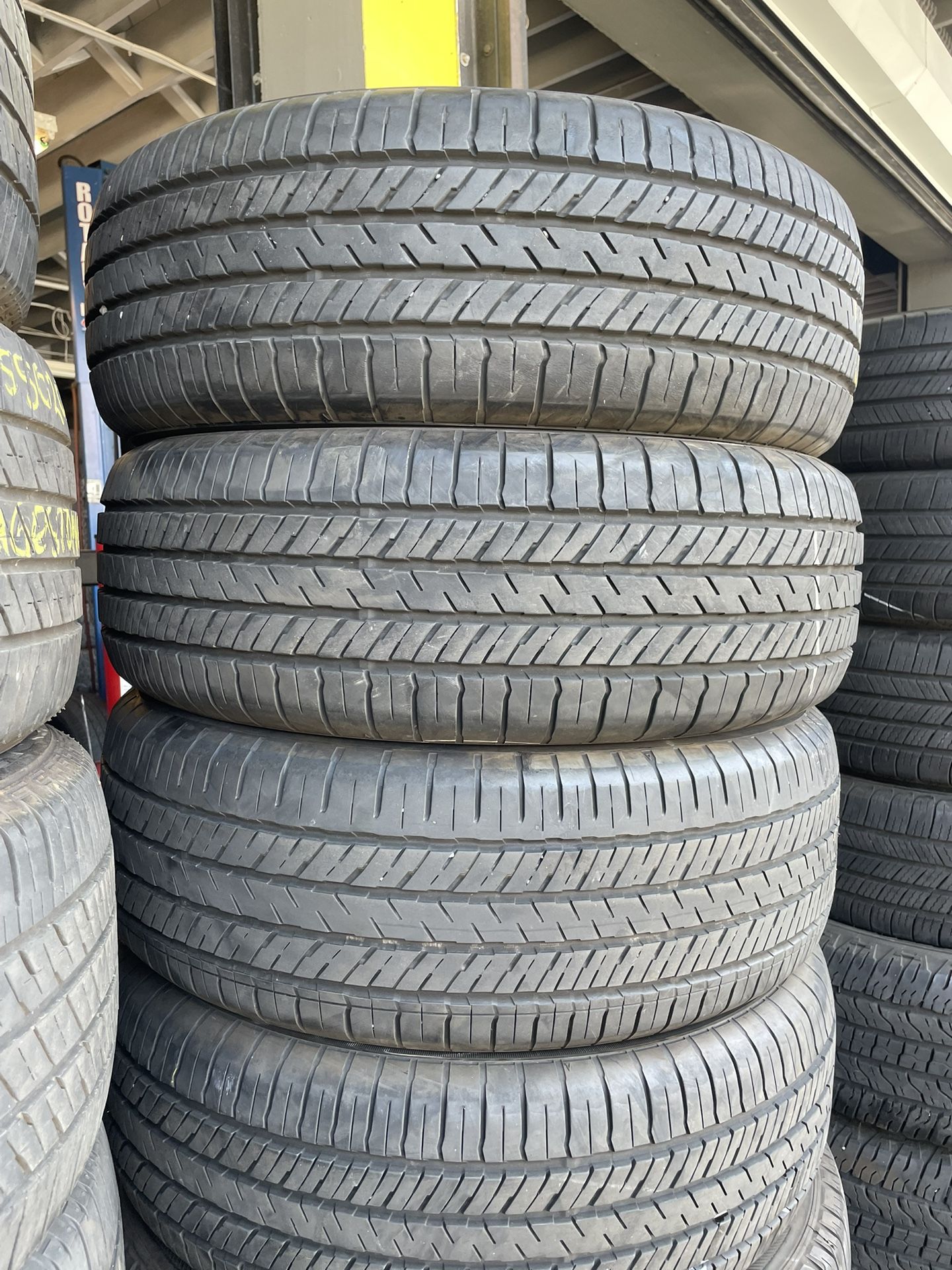 225/60R17 Maca Yokohama Usadas Y Garantízadas