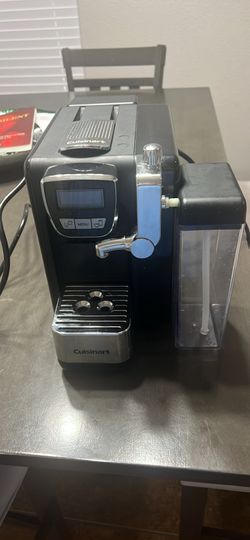 Cuisinart Espresso Machine with Milk Frother – Excellent Condition