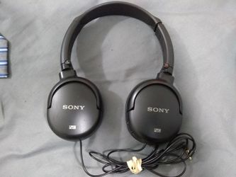 Sony wired headphones