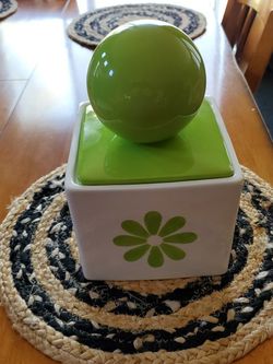 Vintage Cookie Jar Holiday Design USA White Green Square Ball Finial Ceramic