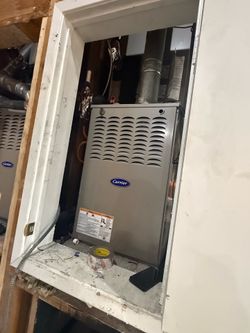 CONDENSER BRAND CARRIER 5 TONS 15 SEER 454B WITH INSTALLATION INCLUDED