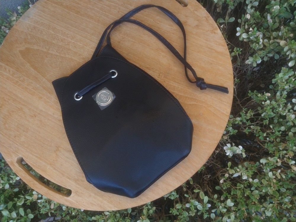 NEW - Black Fold Out Make Up Purse. Never Used