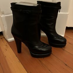 Bottega Ventea Boots !