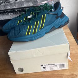 Men’s Pusha y Ozweego Size 9.5 NEw