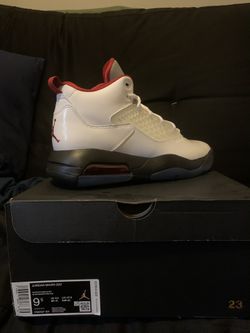 Jordan Maxin 200 Brand New