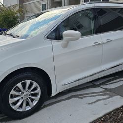 2018 Chrysler Pacifica