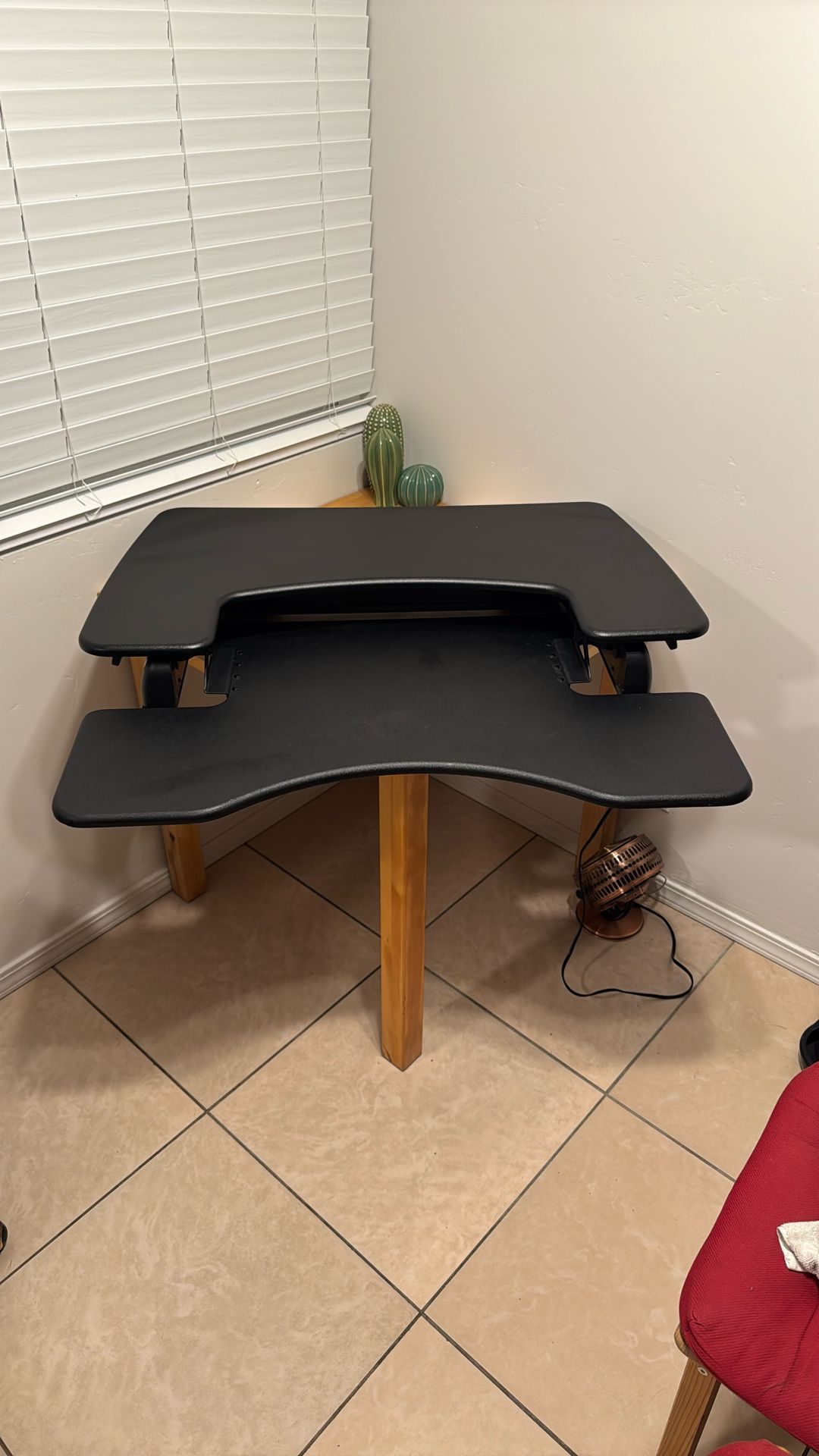 Varidesk Standing Desk Pro Plus 36 In