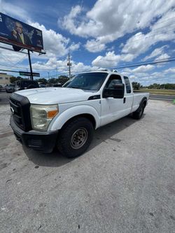 2011 Ford F-250 Super Duty Crew Cab
